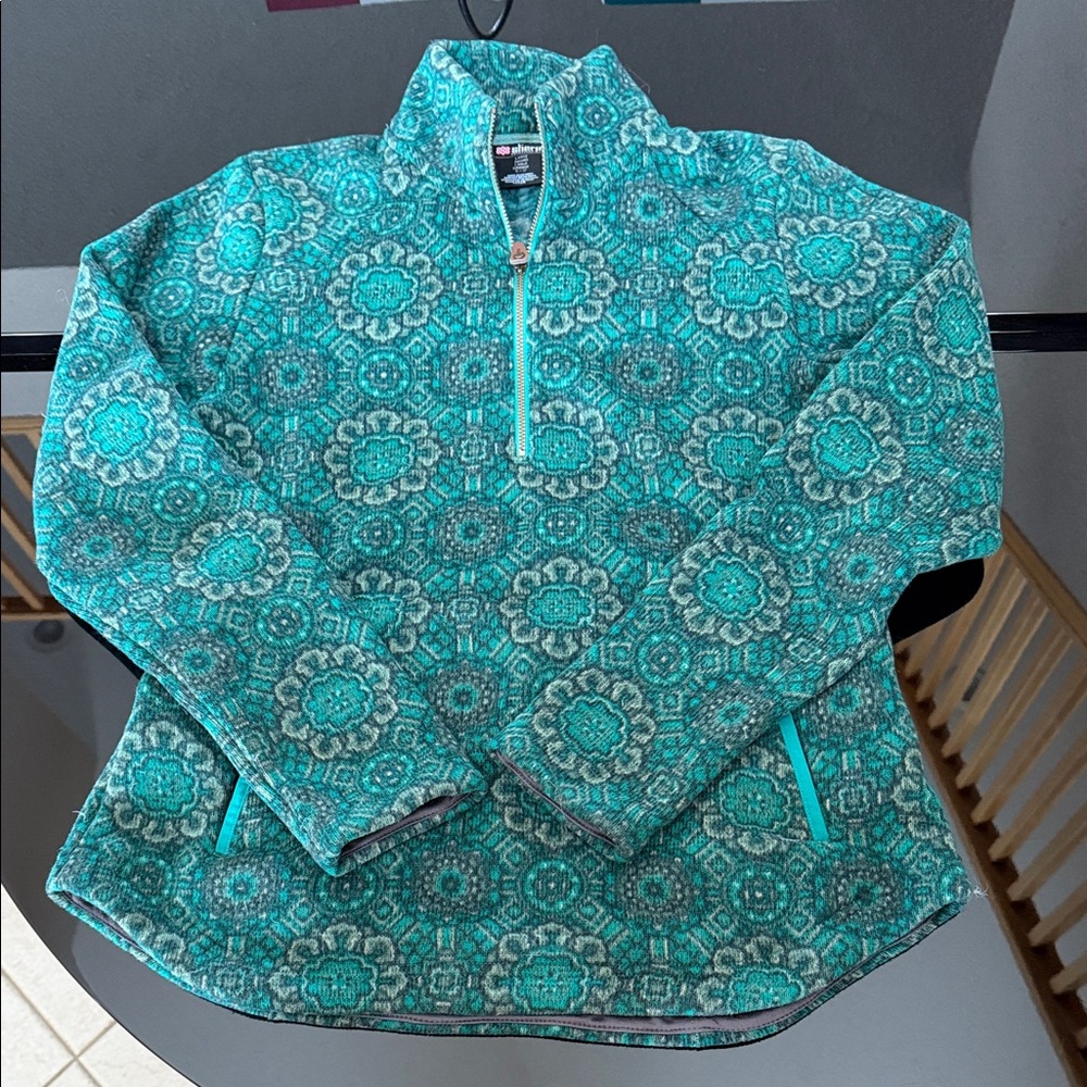 Teal quarter zip. Sherpa Adventure Gear. Ladies Large